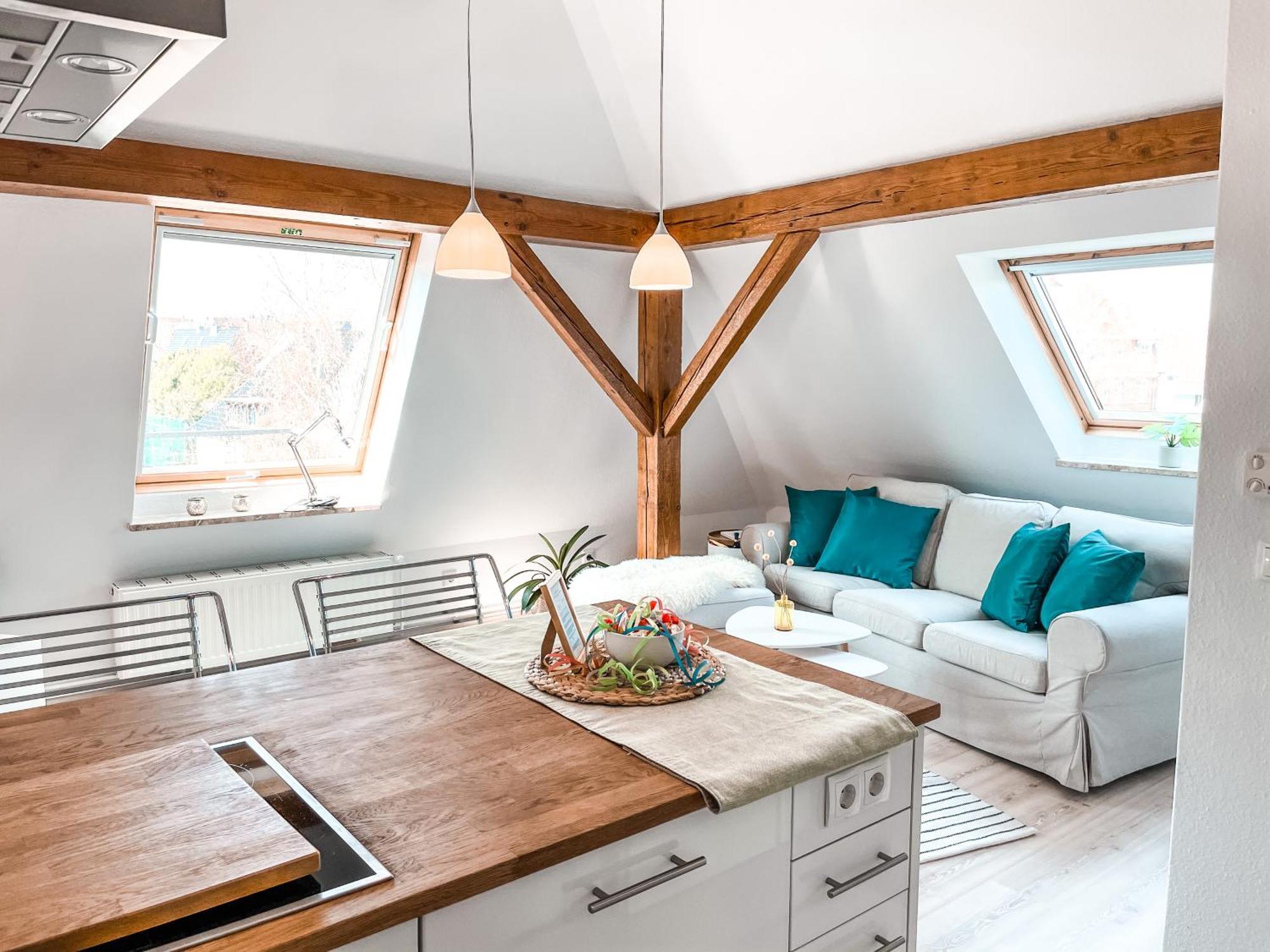 Stilvolle Dachgeschosswohnung In Duesternbrook Kiel Bagian luar foto