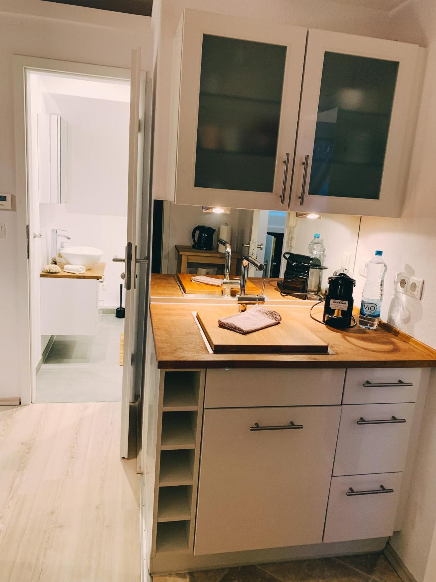 Stilvolle Dachgeschosswohnung In Duesternbrook Kiel Bagian luar foto